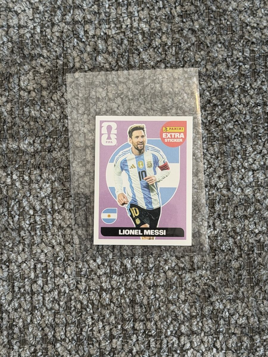 Panini Sammelbilder & Trading cards: Extra stickers - Messi violet  – Gebraucht aus Bouveret von jad_yp2v