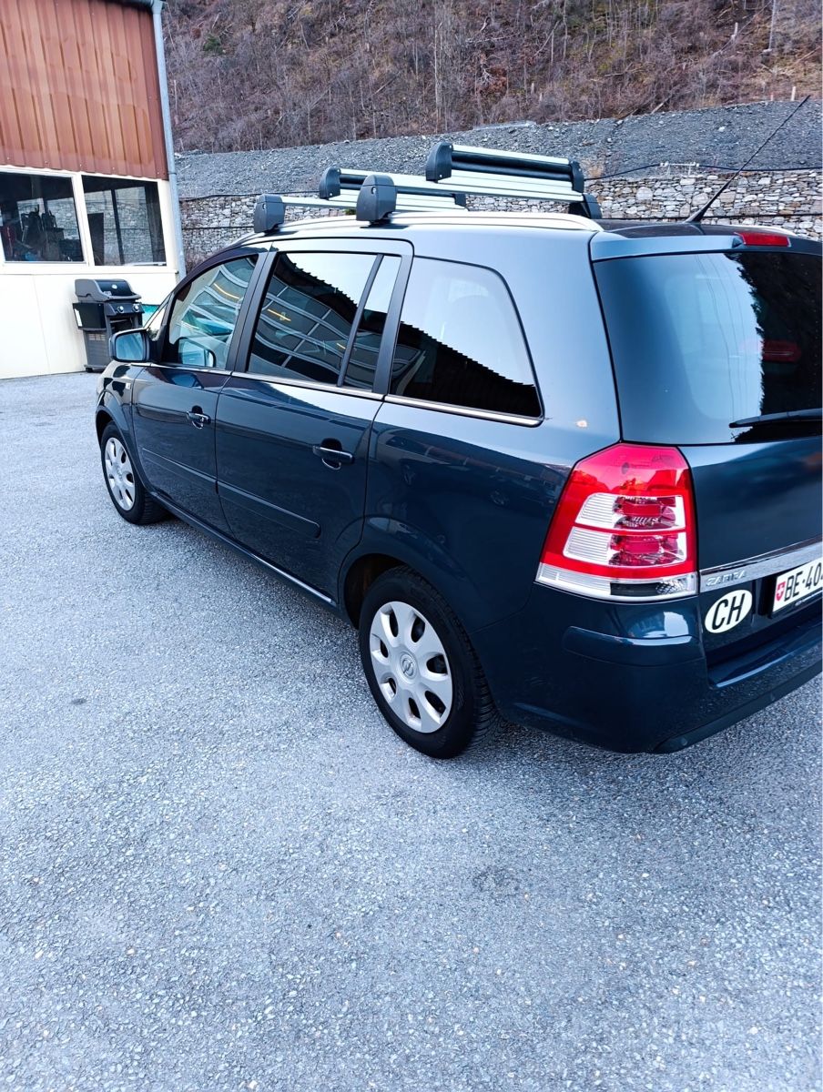 Opel Automobili: Opel Zafira – Usato da Bern venduto da aut_8hmg 3