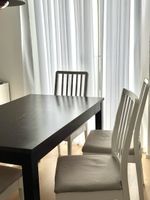 Table with 4 chairs