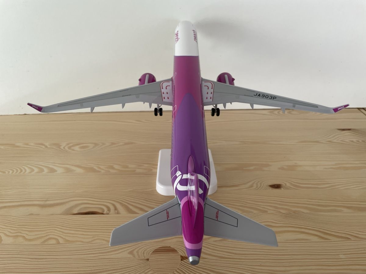 Airbus Kit di modellismo & Modellini statici: Peach A321 Neo LR 1:100 – Nuovo e nell'imballaggio originale da Hinwil venduto da Yamracer 6