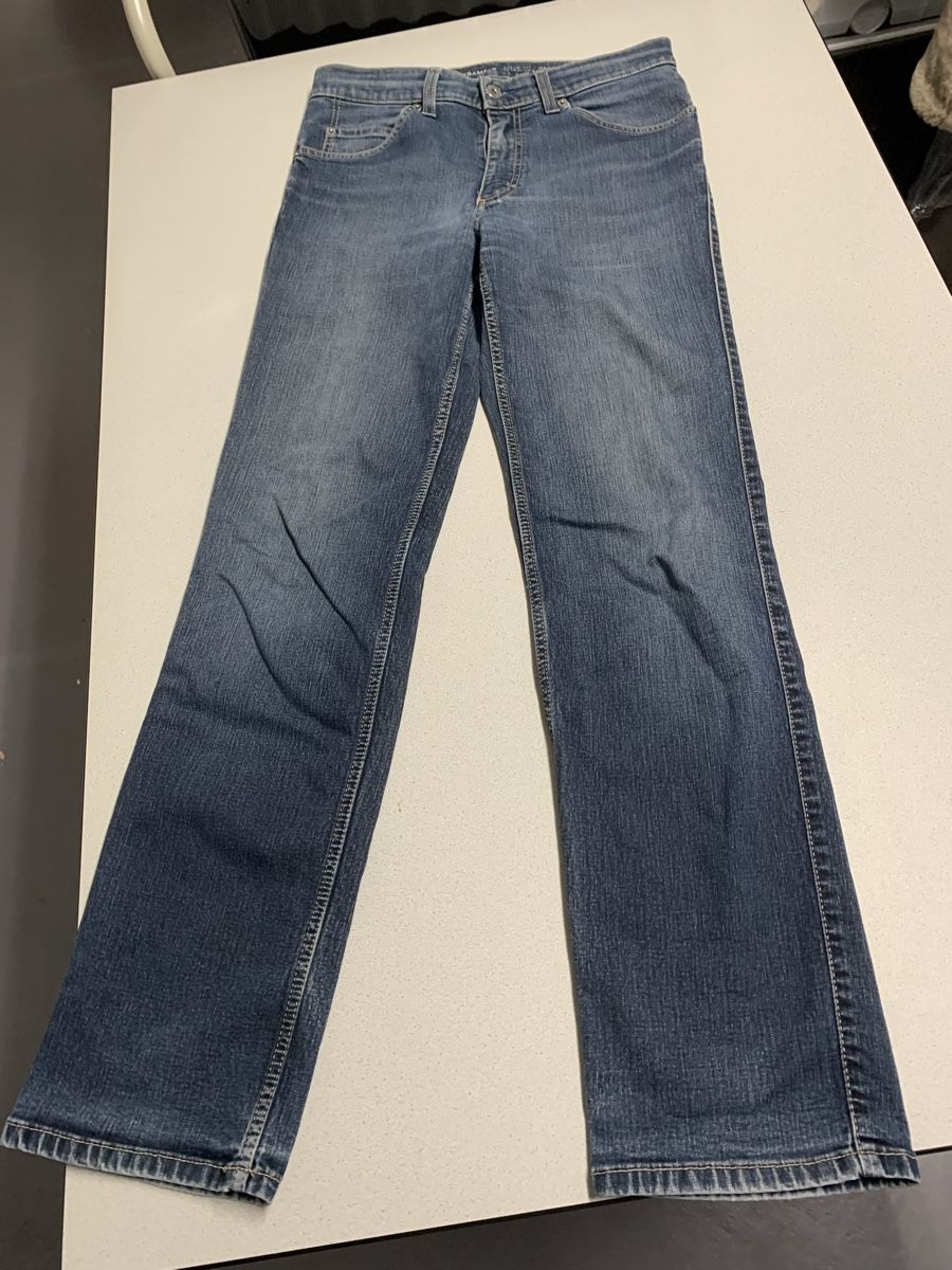 Jeans: Jeans Mustang Gr. W33 L34 Tramper straight – Usato da Biel-Benken BL venduto da PANORMUS