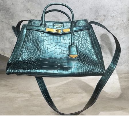 GUESS Handtasche Petrol/Türkis – ungetragen – Dust Bag