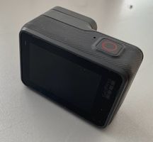 GoPro Hero Actionkamera mit Halterung und SD Karte