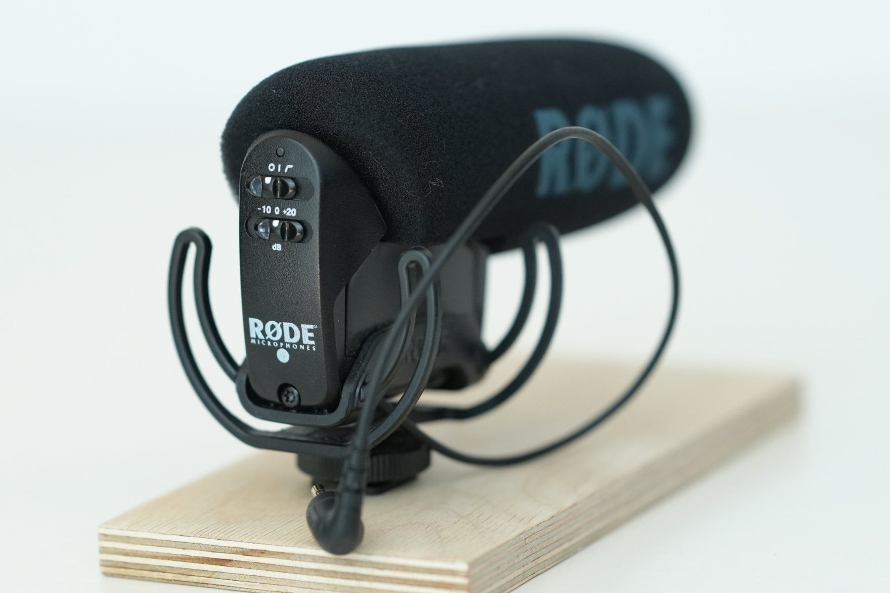 Røde Mikrofone: Gratisversand! RØDE VideoMic Pro Mikrofon – Gebraucht aus Nunningen von Deathstars 1