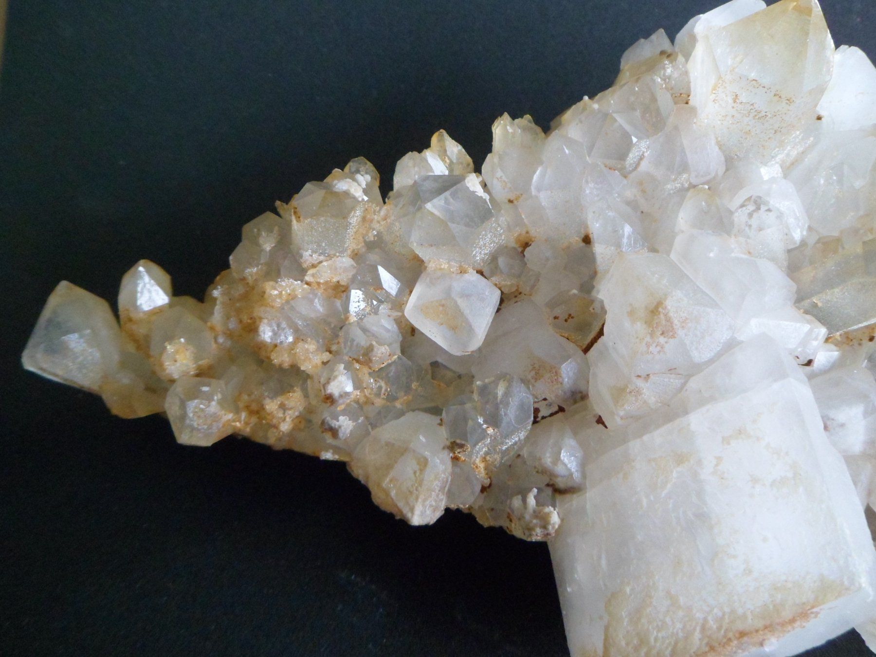 Minerali & Pietre curative: Bergkristallstufe Schweiz – Usato da Affoltern am Albis venduto da Fossil60 2