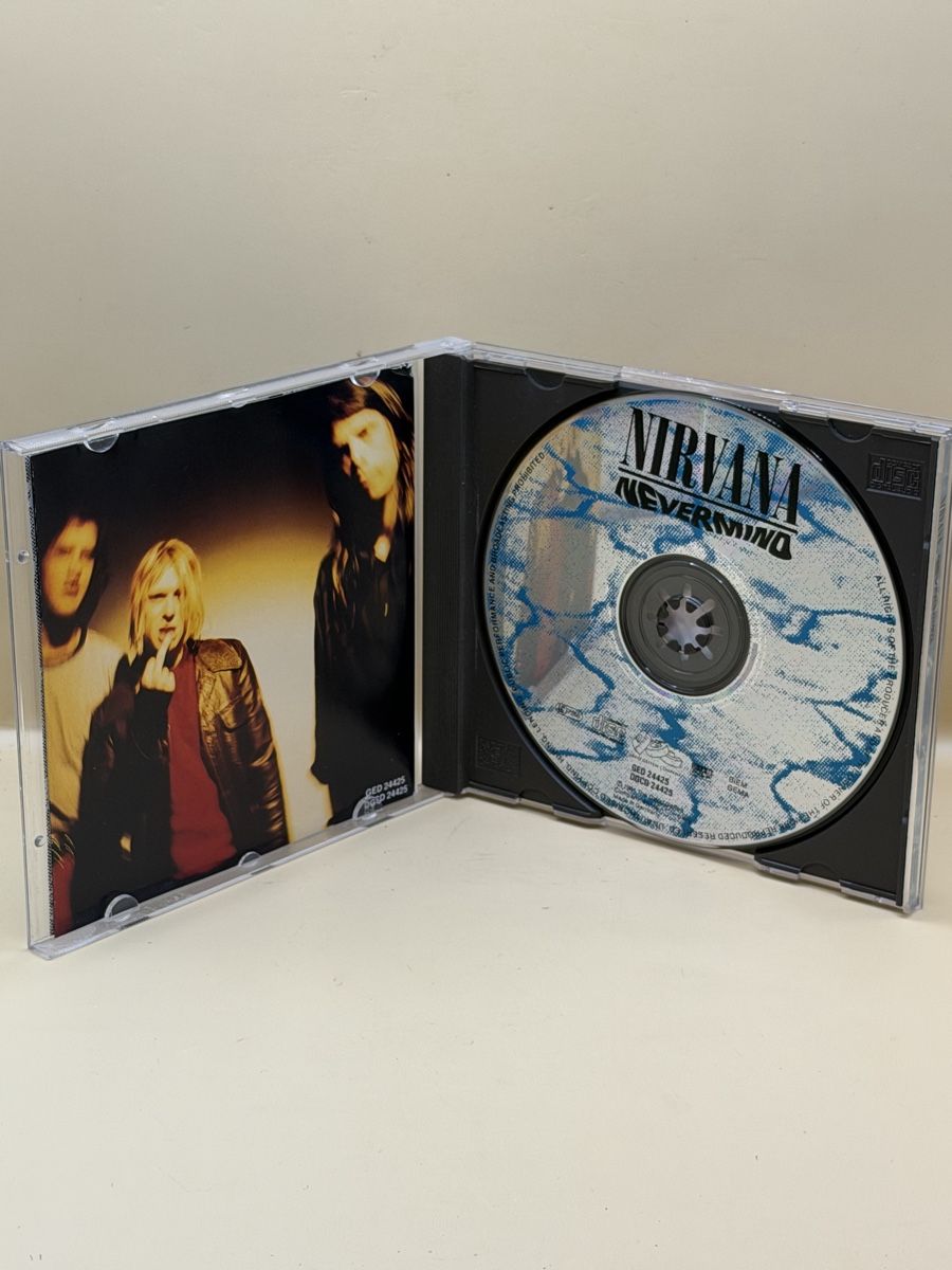 CDs: CD Nirvana Nevermind – D'occasion à Genève par sho_67qj 3