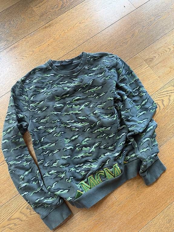 Maglioni & Felpe: MCM PULLI top & original GR S – Usato da Schindellegi venduto da Poshanna