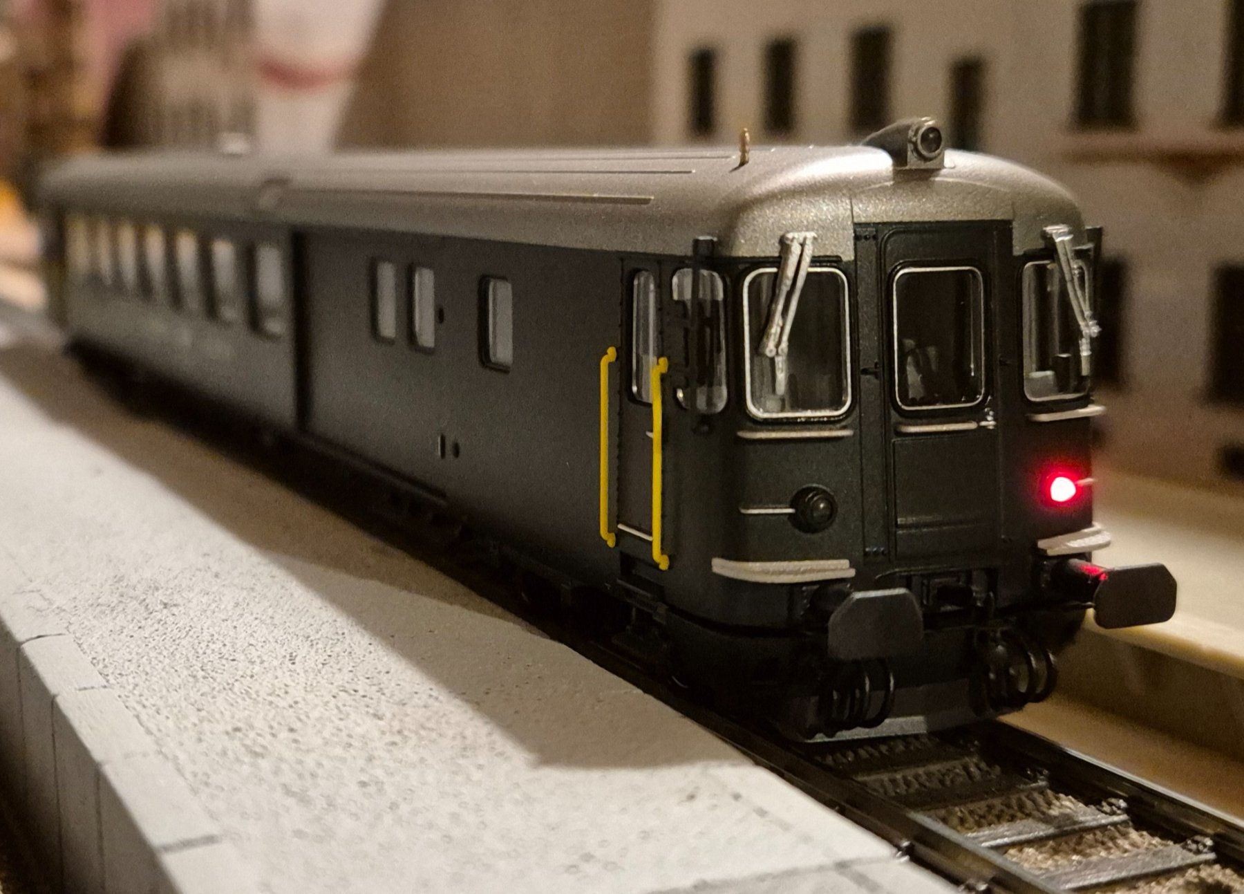 Piko Modelleisenbahnen: Piko SBB BDt EW II Digital – Neu (gemäss Beschreibung) aus Wittenwil von ced_q8j7 8