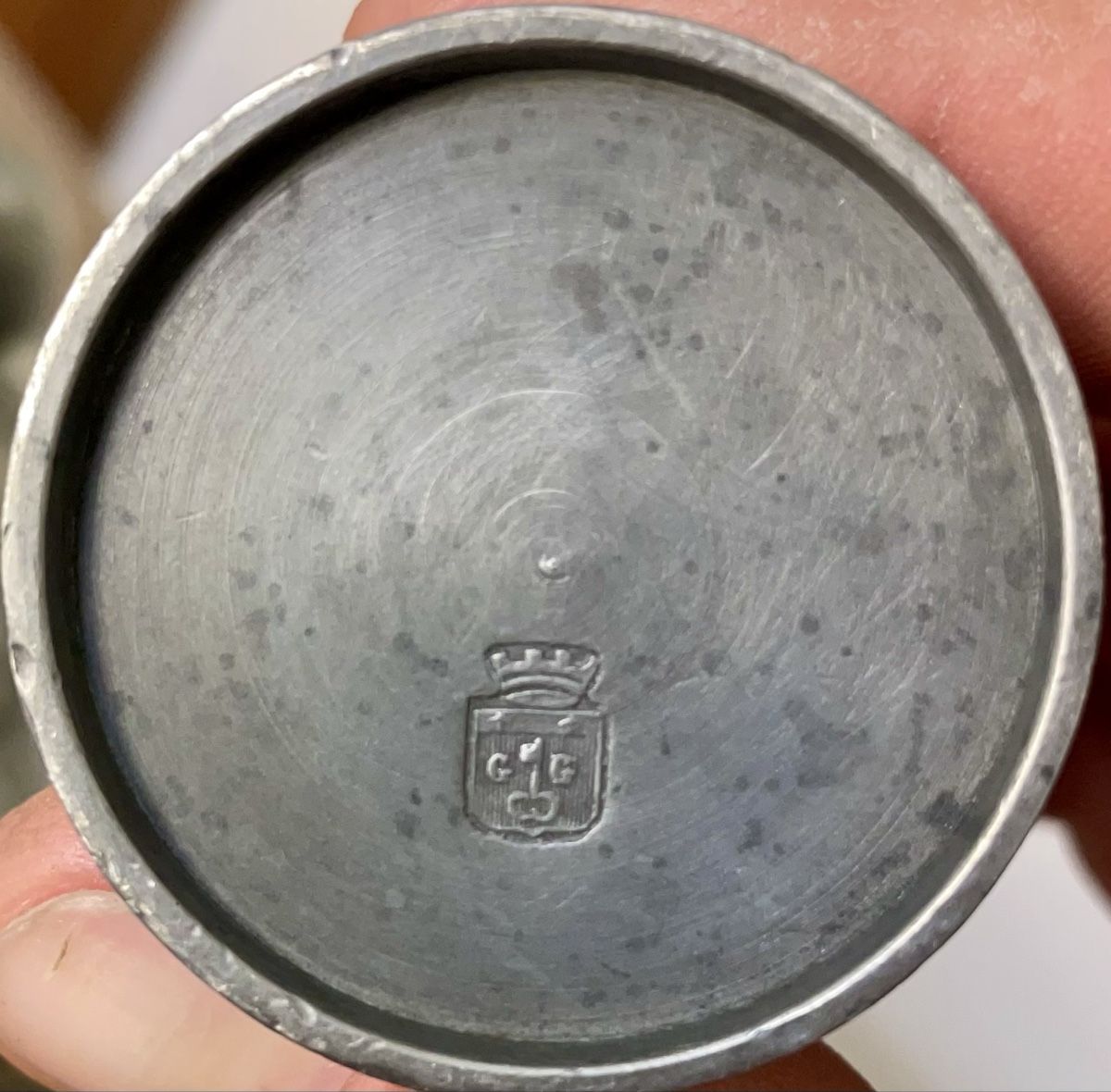 Karaffen: Zinnkrug Set Schankmaße + 1 Zinntopf – Gebraucht aus Zürich von einkaufswagen 9