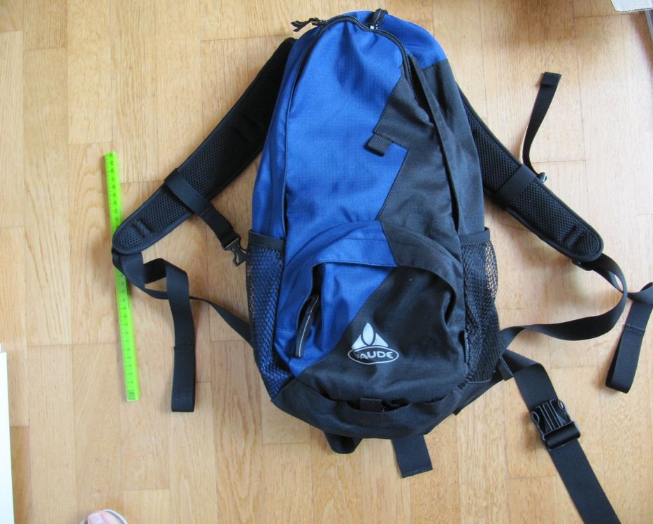 velorucksack-tagesrucksack-vaude-hyper-15-kaufen-auf-ricardo