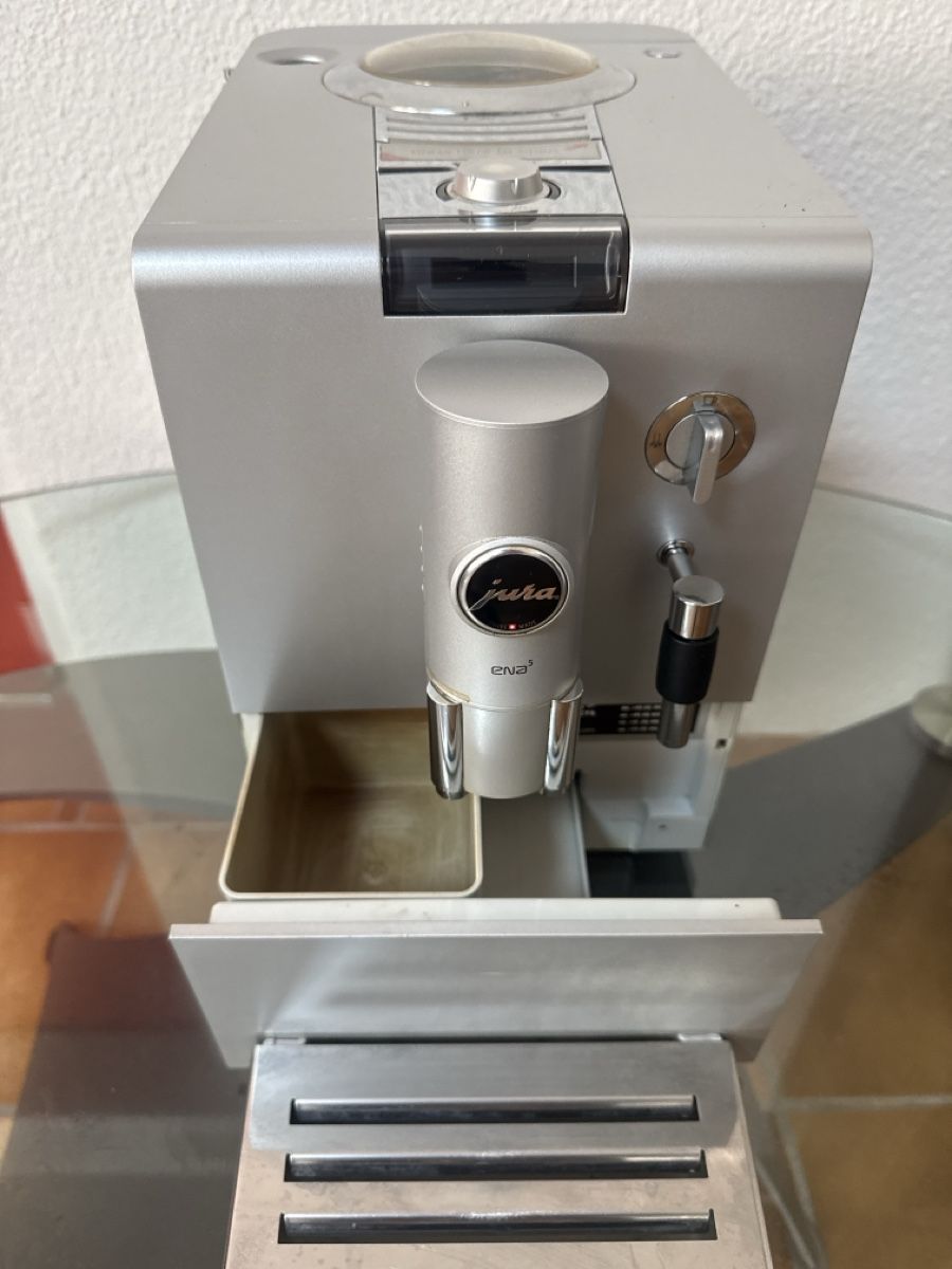 Jura Kaffeemaschinen & Espressomaschinen: Jura ENA 5 – Gebraucht aus Soyhières von Jura22 1