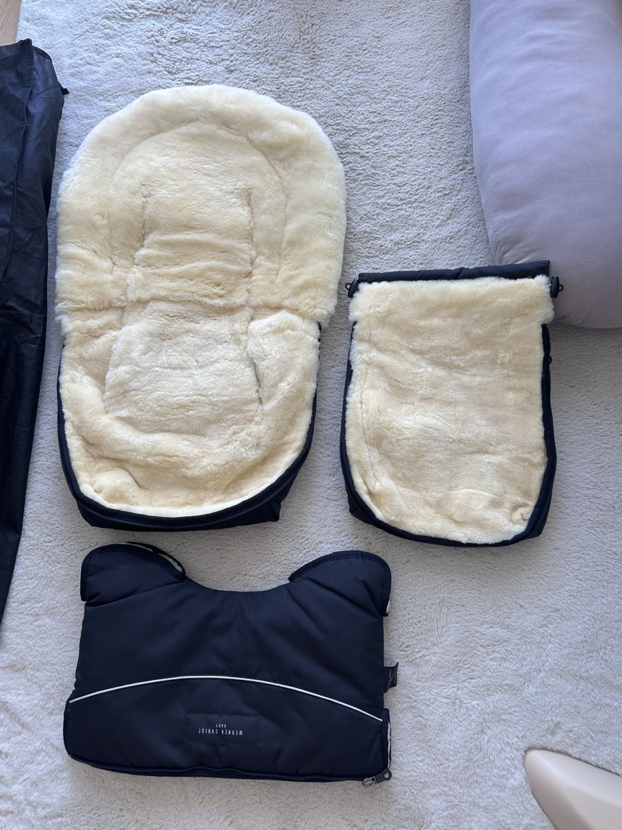Werner Christ Sacchi a pelo: Fusssack Werner Christ Lammfell Schwarz Baby – Usato da Richterswil venduto da jul_qnt6 1