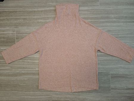 pull rose taille S