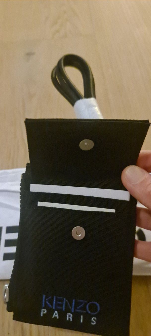 Kenzo Portafogli: Kenzo card holder on strap – Nuovo e nell'imballaggio originale da Richterswil venduto da Ivypearl 3