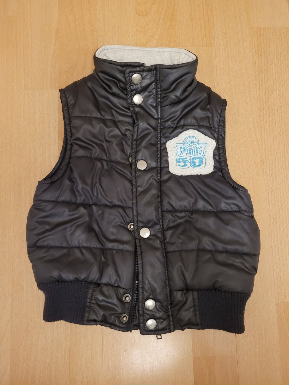 Sonstige Kleidung: Gilet gr. 98 – Gebraucht aus Inwil von Flower2325