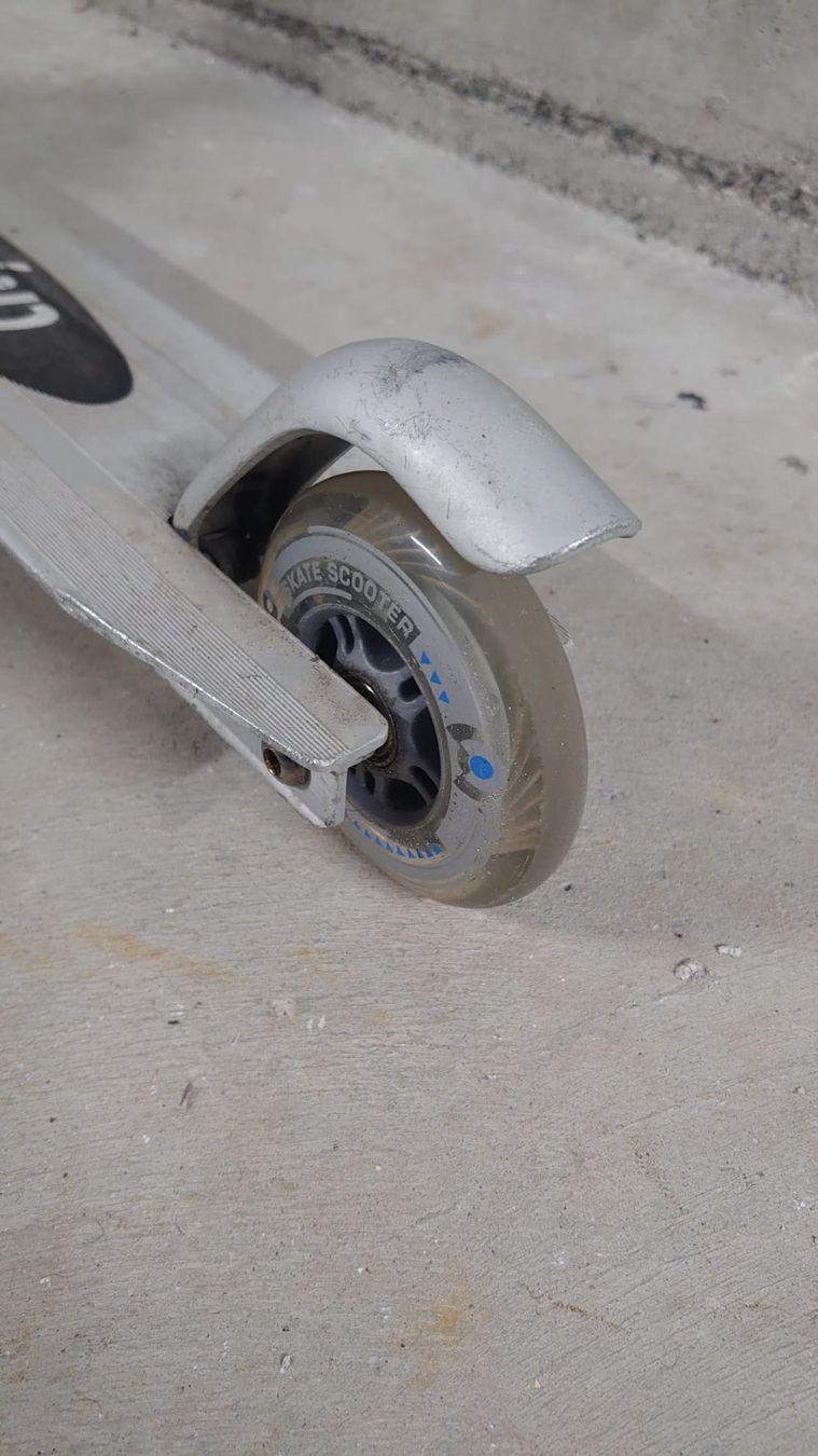 Micro Kickboard: Scooter – Gebraucht aus Toffen von fan_tv5s 4
