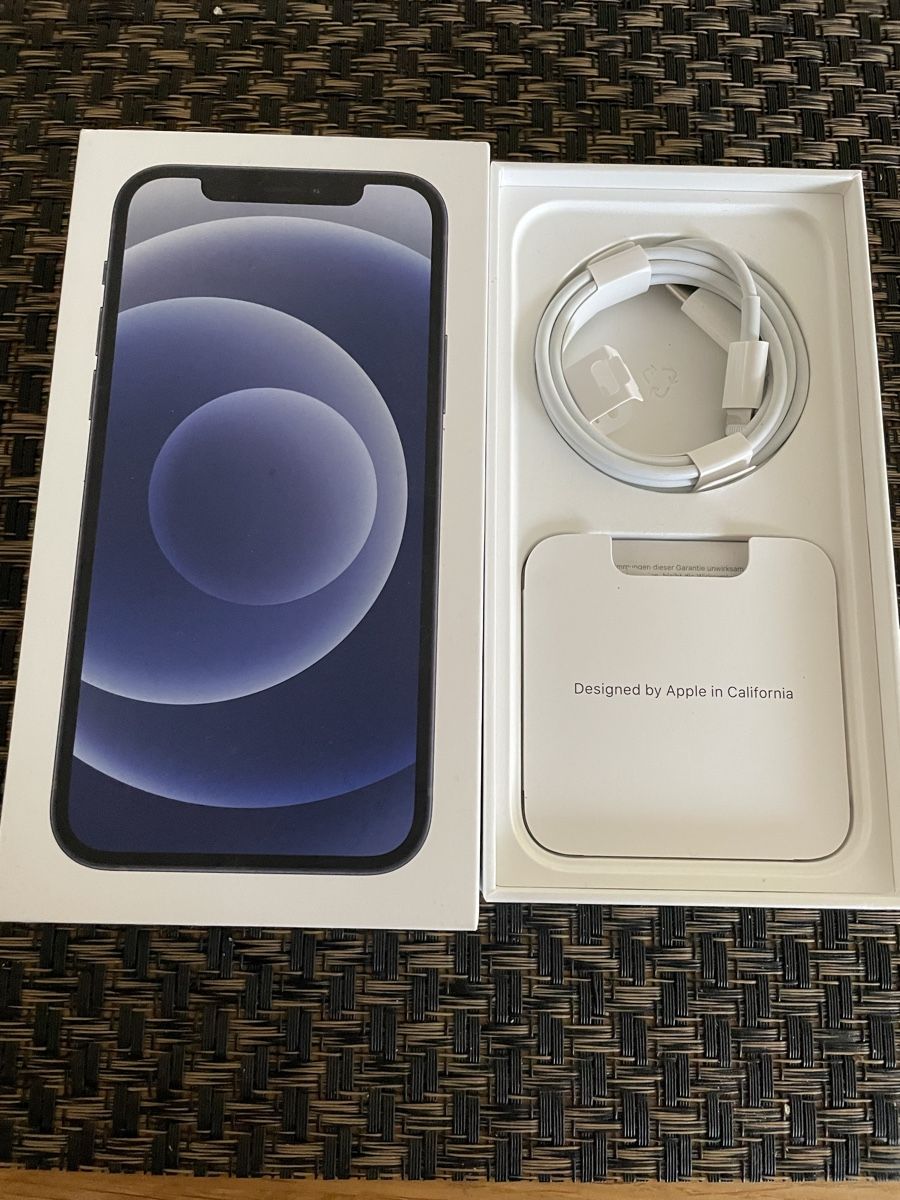 Apple Telefoni cellulari / Smartphones: schwarzes iPhone 12 mit neuer Batterie – Nuovo (secondo la descrizione) da Reinach AG venduto da trigger7811 3