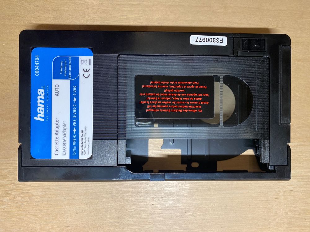 VHS-C —> VHS bzw. S-VHS-C —> S-VHS Adapter | Kaufen auf Ricardo