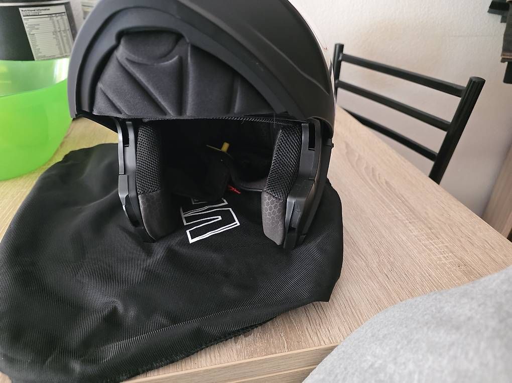 Caschi & visiere: Casco moto  – Usato da Lausanne venduto da nic_trx2 2