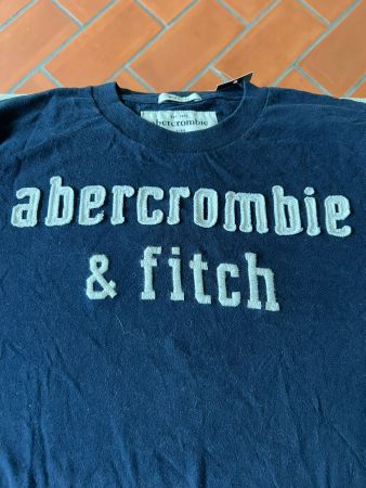 Abercrombie KIDS -  T-Shirt - Blau - Grösse XL - NEU