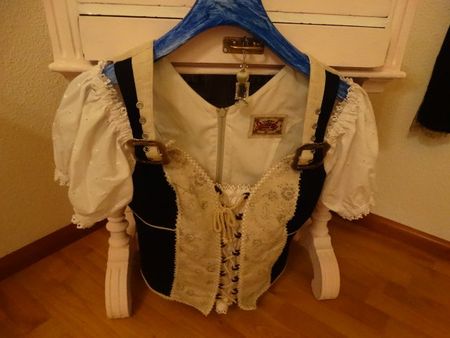 Trachtenmieder Gr: 42 (Bluse)