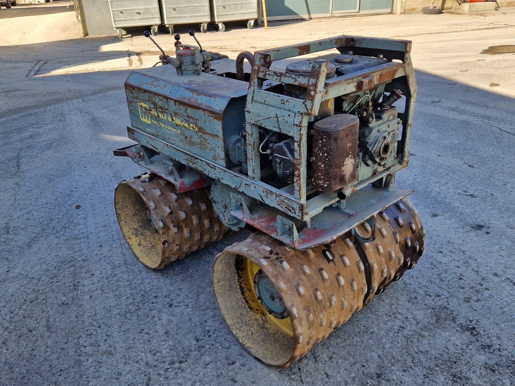 Rammax Alle Maschinen: RAMMAX – Gebraucht aus Rougemont von mmo_7rp9 1