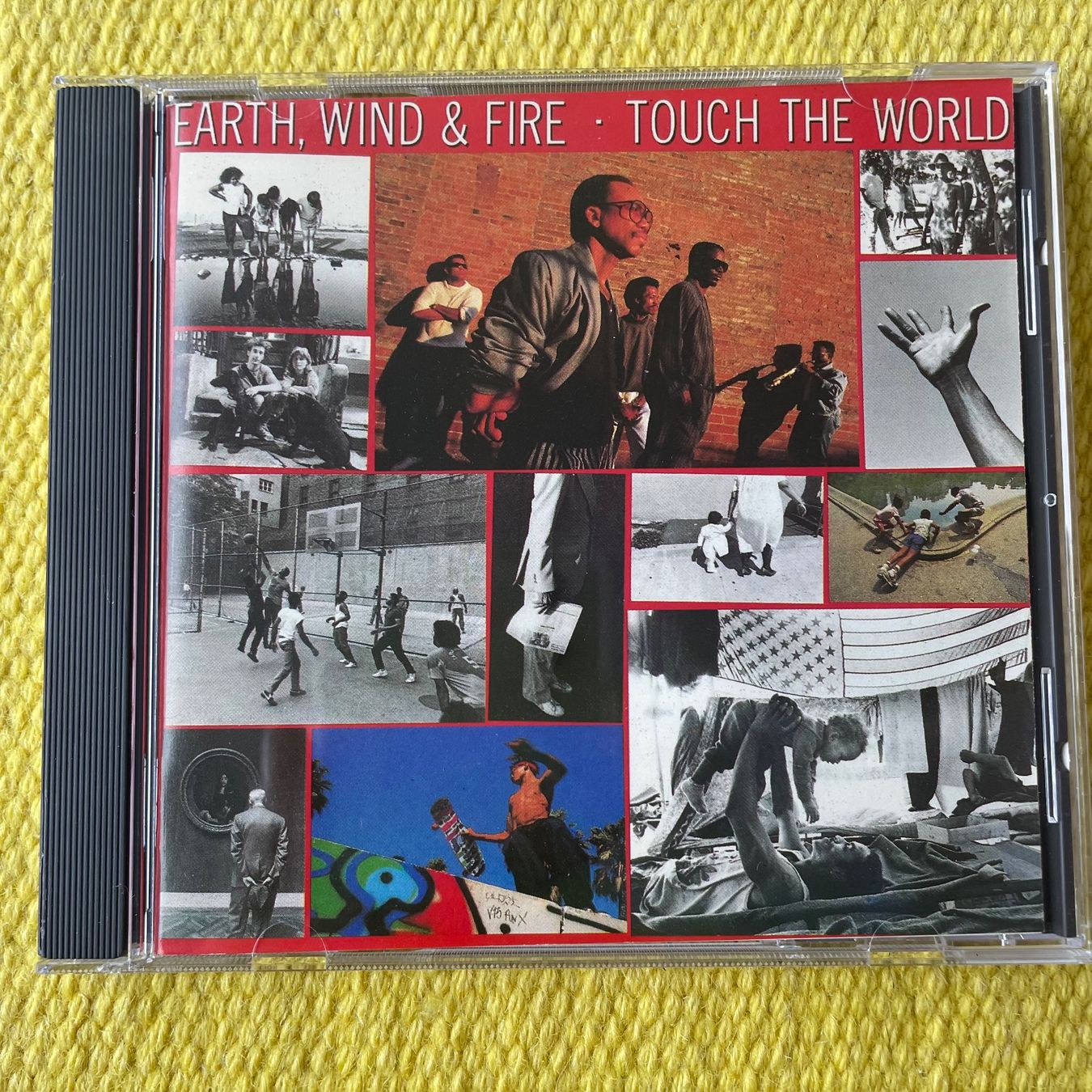 CD: EARTH WIND&FIRE-TOUCH THE WORLD87 – Usato da Rorschacherberg venduto da CD-Roli