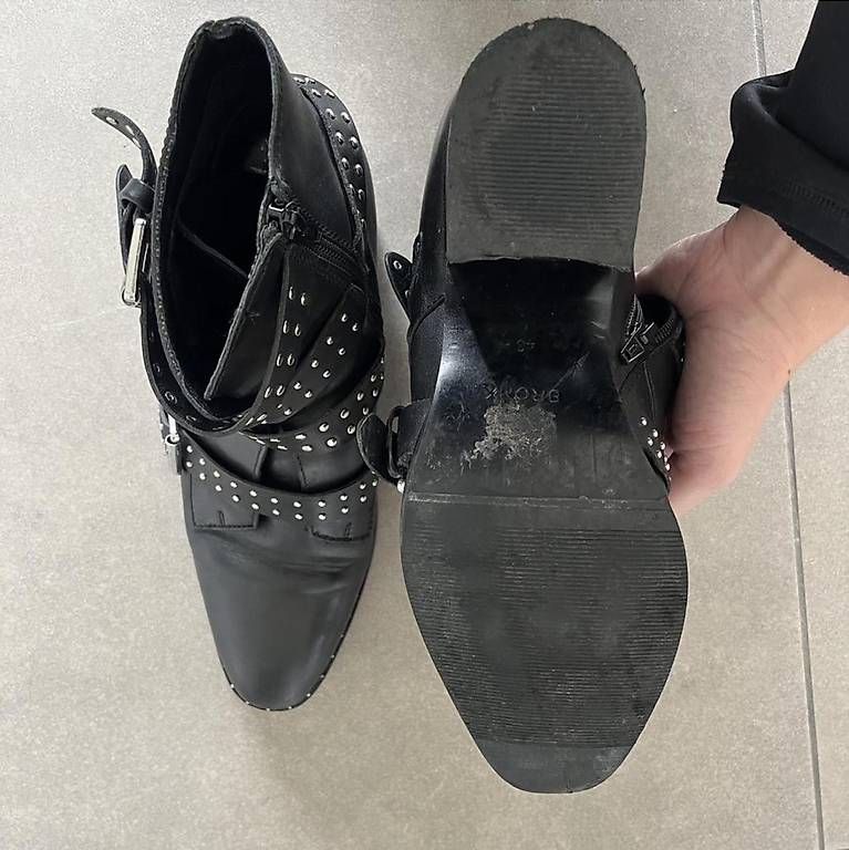 Scarpe da donna: black ankle boots size 40 – Usato da Zürich venduto da cel_cw9k 2