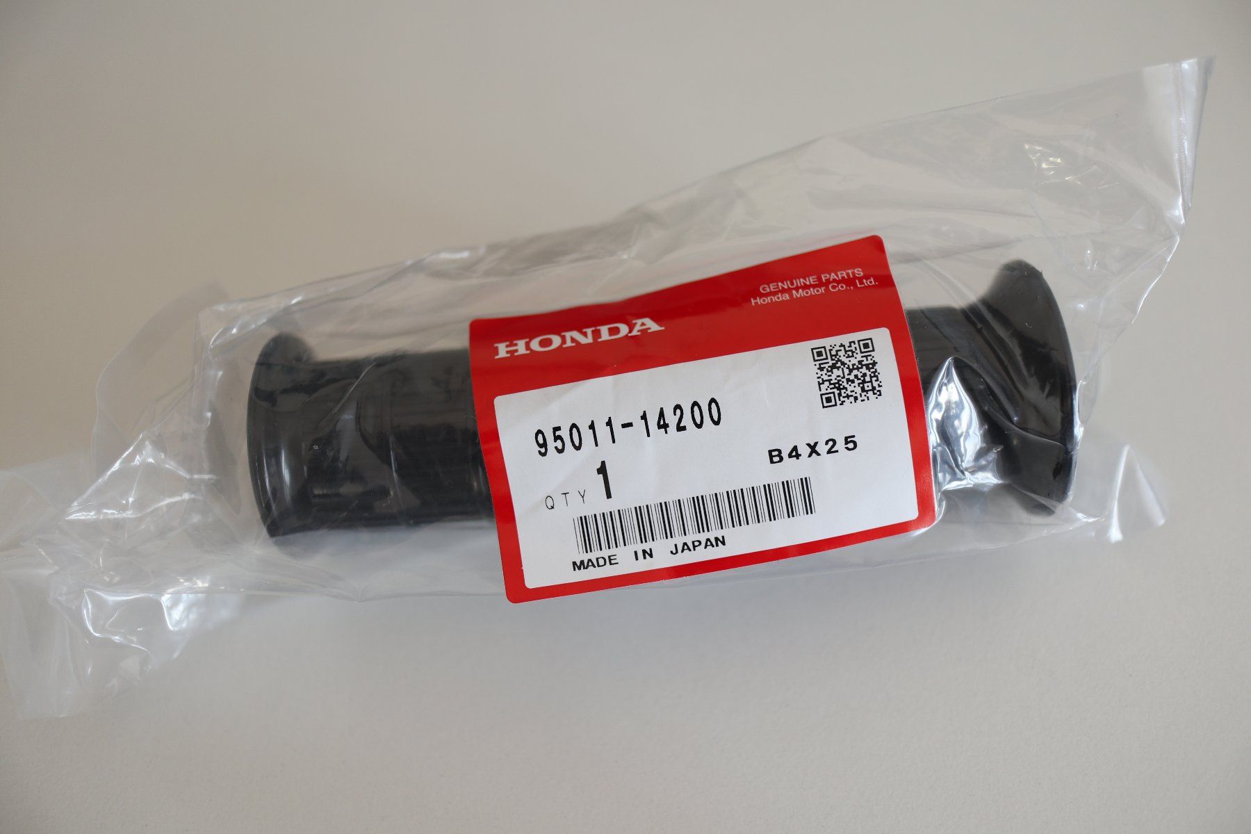 Honda Alle Motorradersatzteile: Griffgummi set, Honda CB750 Four etc. – Neu und originalverpackt aus Zürich von SwissFourParts 2