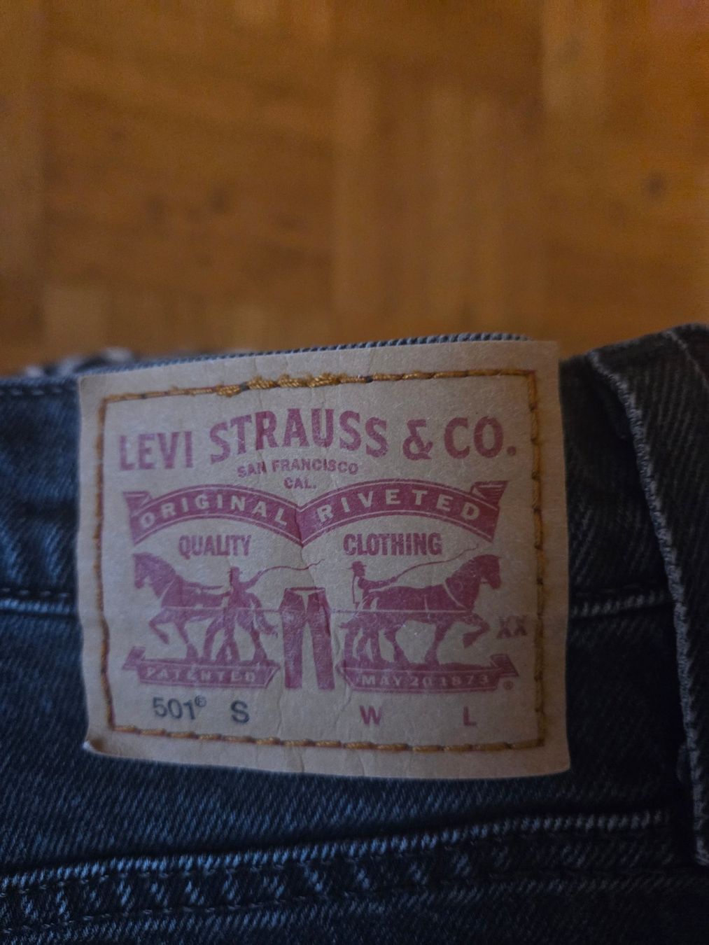 Levi's Lotti di vestiti: Levi's Hemd und Jeans Gr. S – Usato da Basel venduto da grandfamily 8