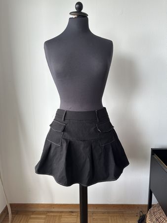 Minirock schwarz Grösse S mit Taschen guter Zustand