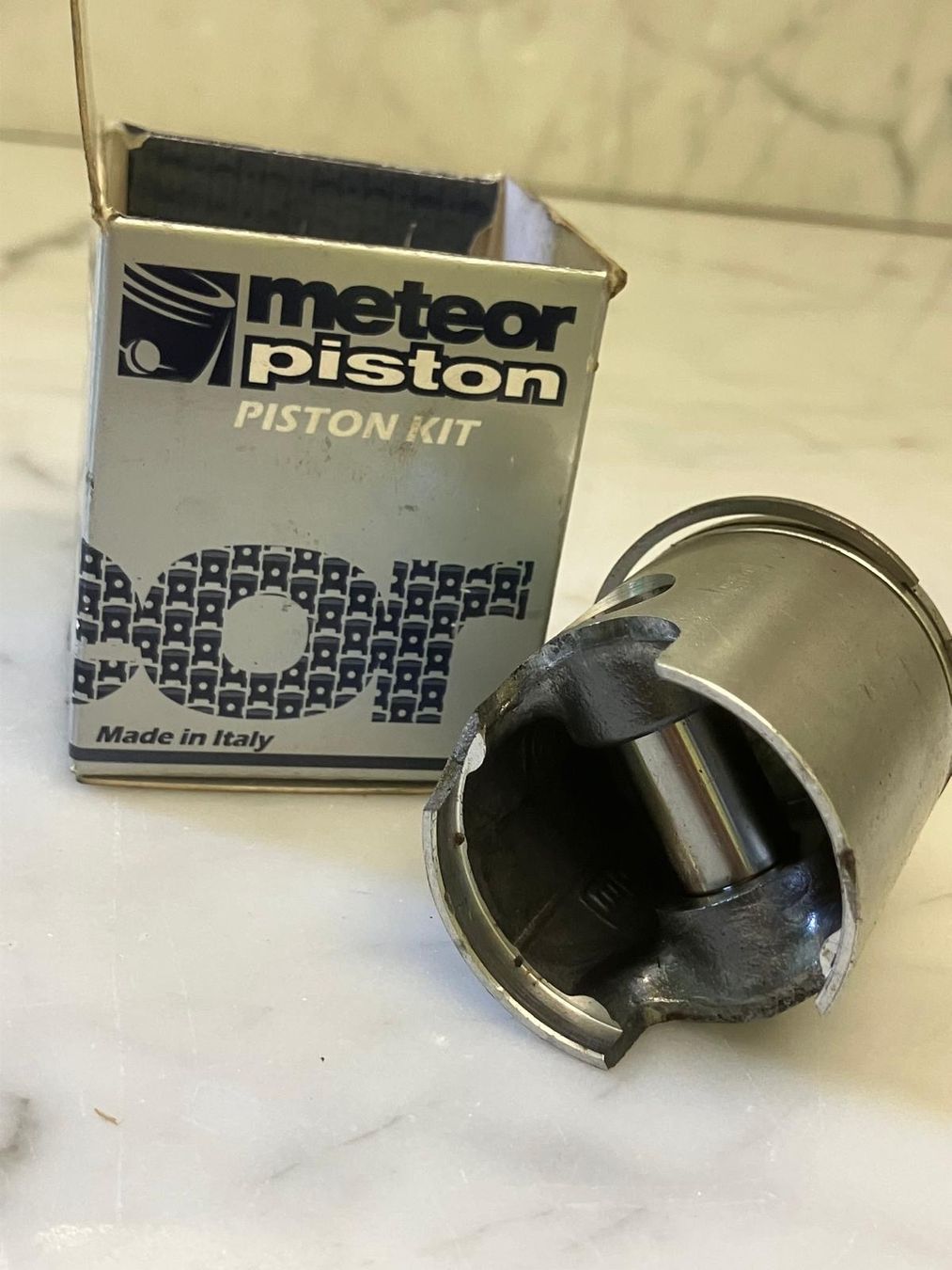 Parti ricambio per ciclomotori: Kolben, Meteor Piston Beta 5000, Italy – Usato da Regensdorf venduto da 7ws8 1
