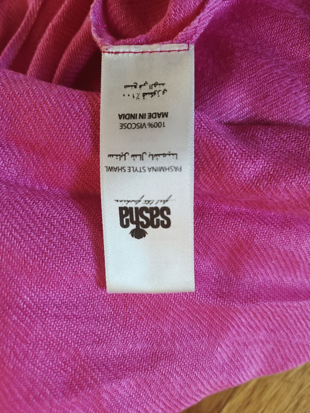 Foulard & Sciarpe: Damen Schal VISCOSE – Usato da Muri AG venduto da Mupuputs 2