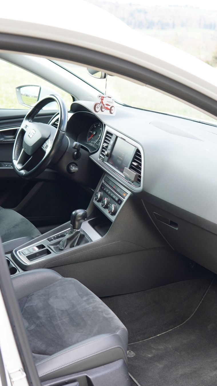 Seat Autos: Seat Leon ST 2.0 TDI – Gebraucht aus Wichtrach von Bujasi 5