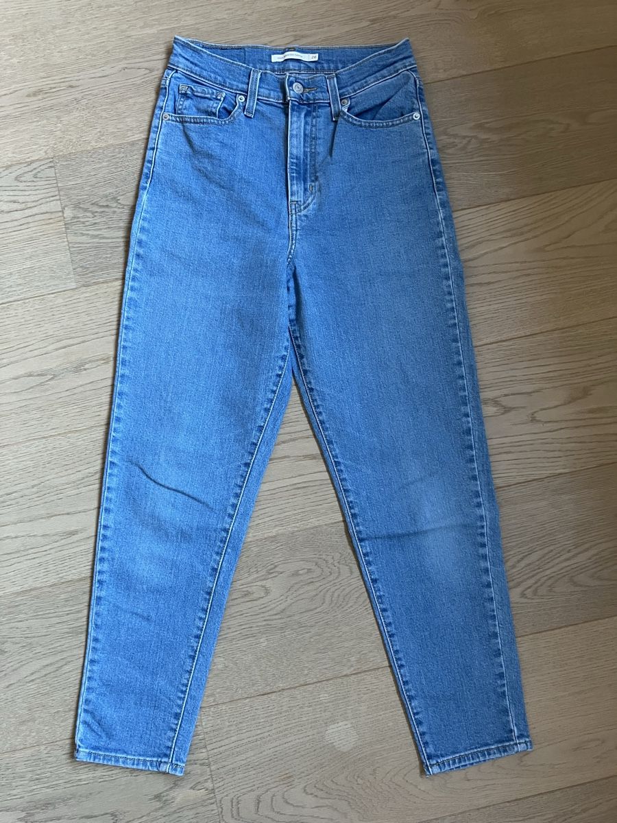 Levi's Jeans: Levi’s Jeans 👖 Gr. 26 – Usato da Wattwil venduto da Frosch046