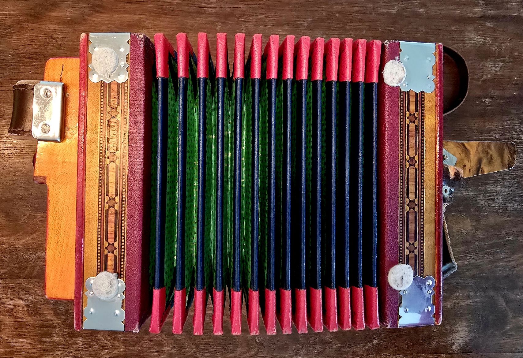 Musikinstrumente: Schwyzerörgeli A.Iten mit Dix-Stimmen. Jg. 1967 – Gebraucht aus Hasle LU von stupero 7