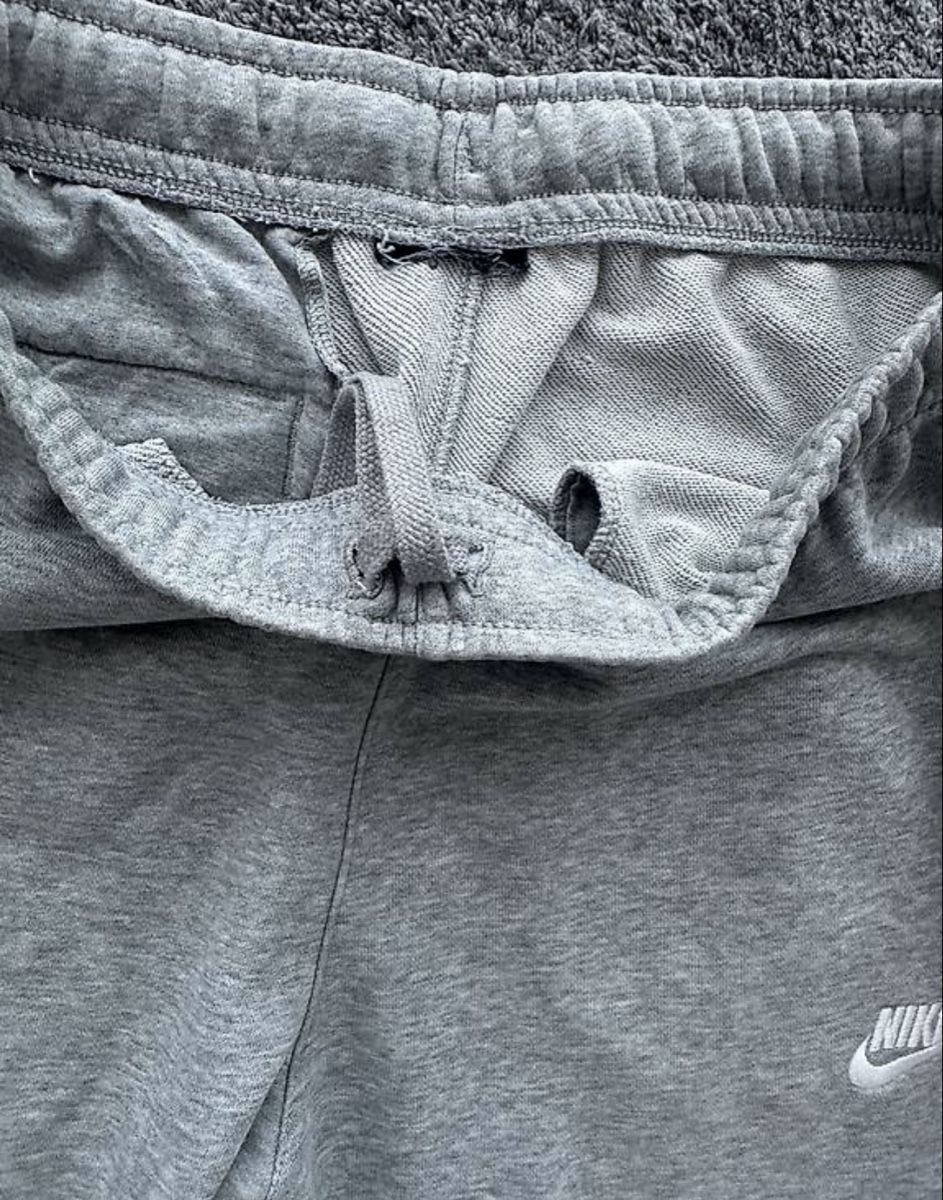 Nike Pantaloni: Nike Trainerhosen – Usato da Winterthur venduto da su_4assd 3