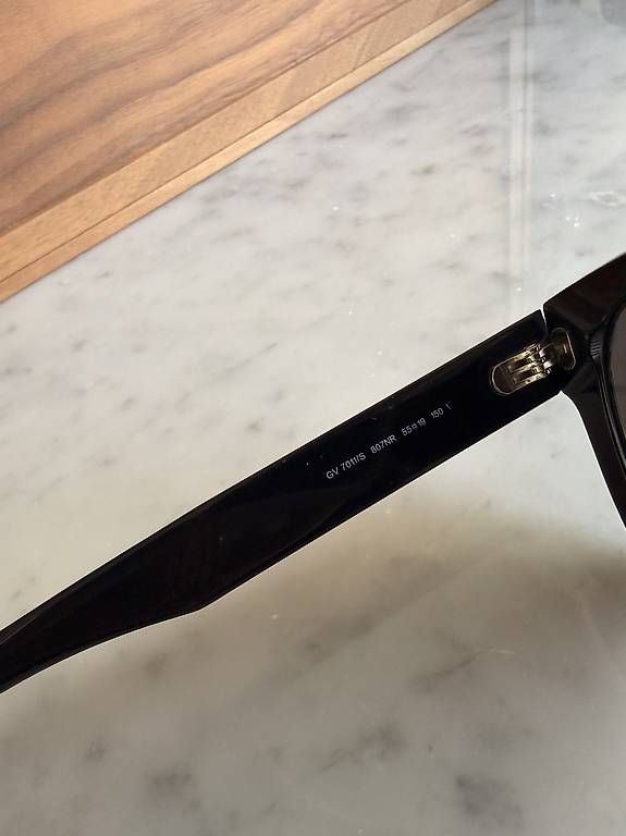 Occhiali & Lenti: Givenchy Sonnenbrille  – Usato da Adligenswil venduto da TST04 3
