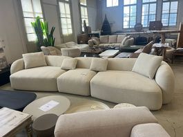 Kave Home Sofa Martina aus Chenille in Ecru