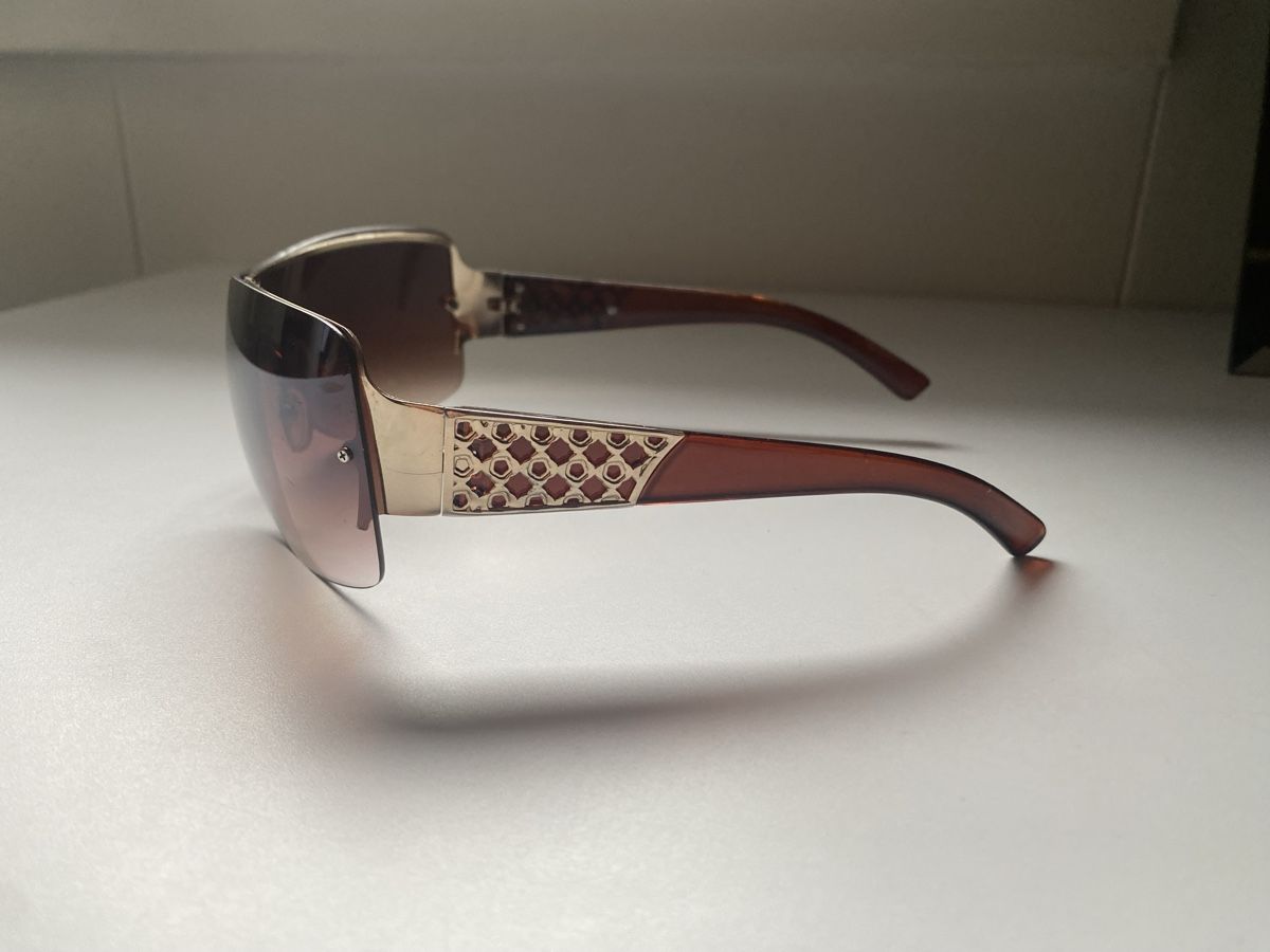 Occhiali & Lenti: Vintage sunglasses 80s from Miami – Usato da Göschenen venduto da Anoli34 1