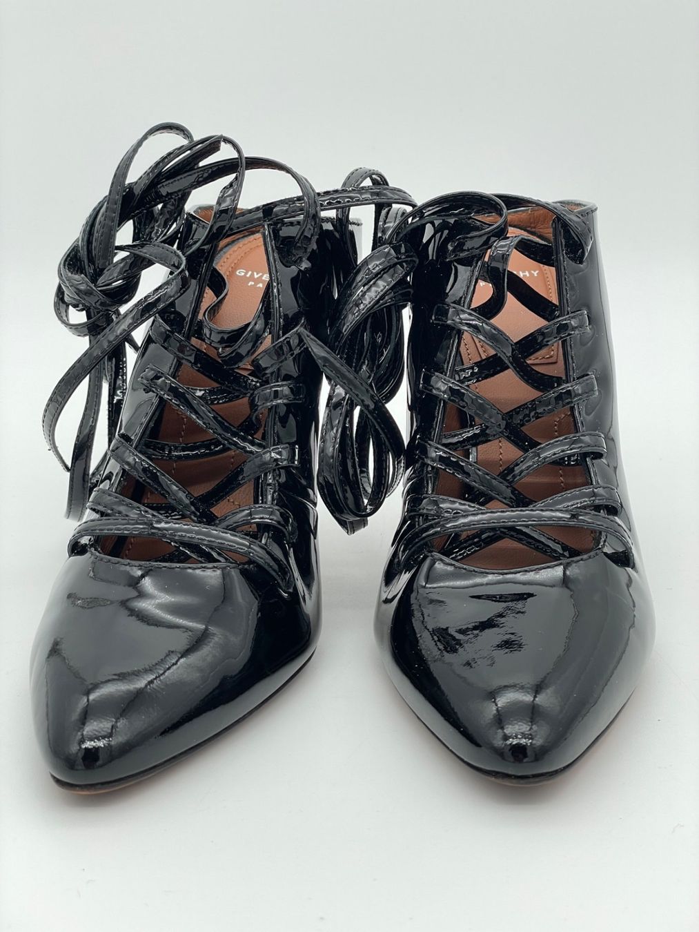 Givenchy Damenschuhe: Givenchy Lace-up Patent Mule Pump EU 36 Schwarz – Gebraucht aus Zürich von shoe_shop 5
