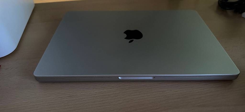 Notebook: MacBook Pro M5 14" 24gb 1tb  – Nuovo e nell'imballaggio originale da Aquila venduto da Ca7riel 2