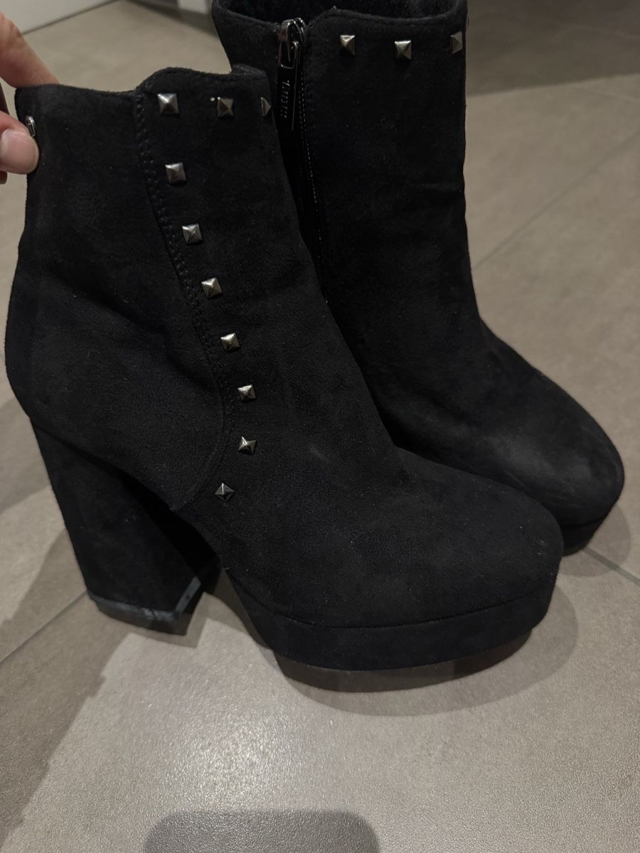 Scarpe da donna: mtng High Heel Plateau-Boots – Usato da Balgach venduto da fad_jb55 1