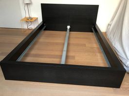 Bettgestell schwarz 140 cm x 200 cm