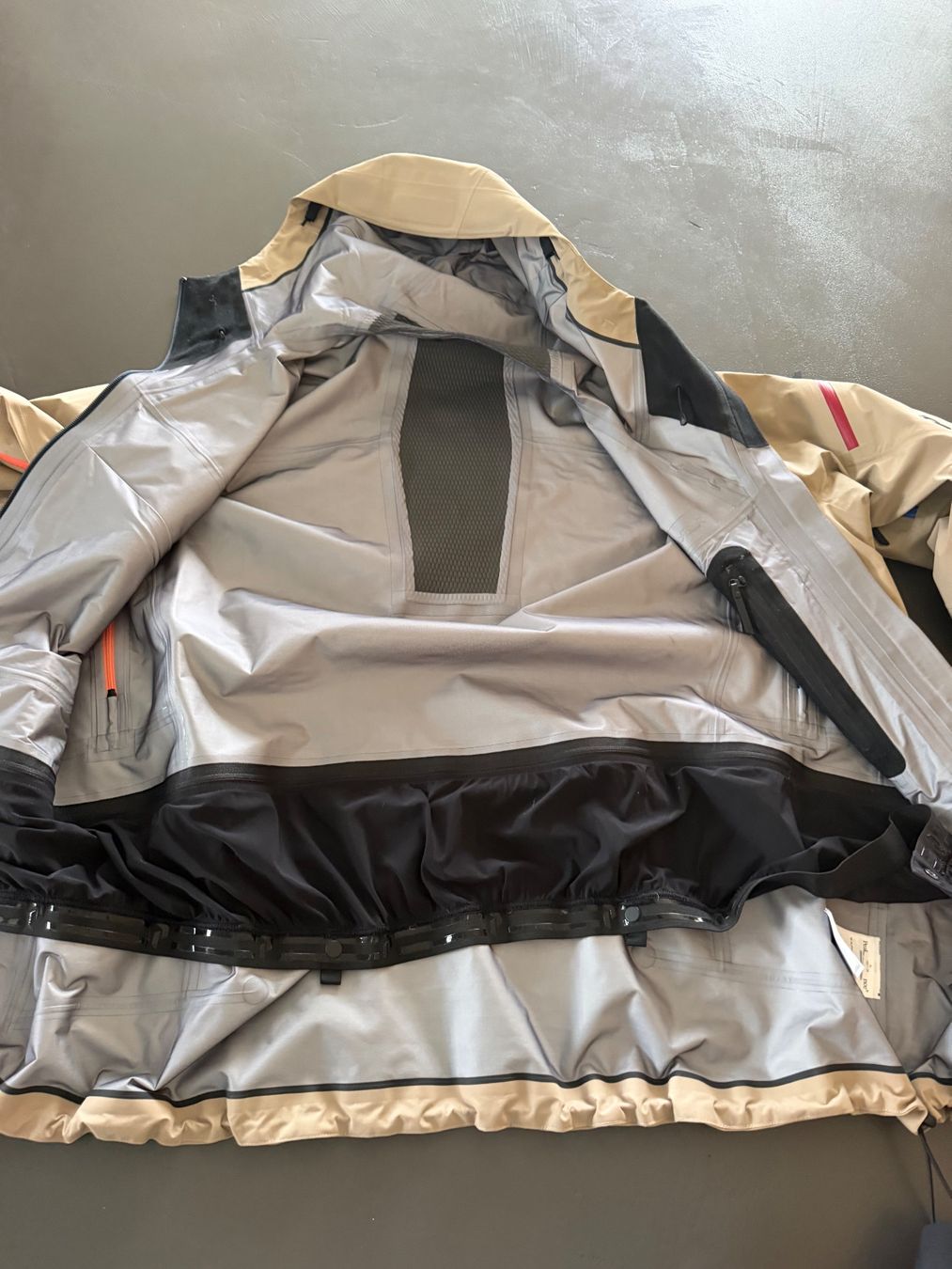 Peak Performance Jacken: PEAK PERFORMANCE men’s Alpine Goretex jacket XL – Gebraucht aus Steinhausen von Stylelene14 6