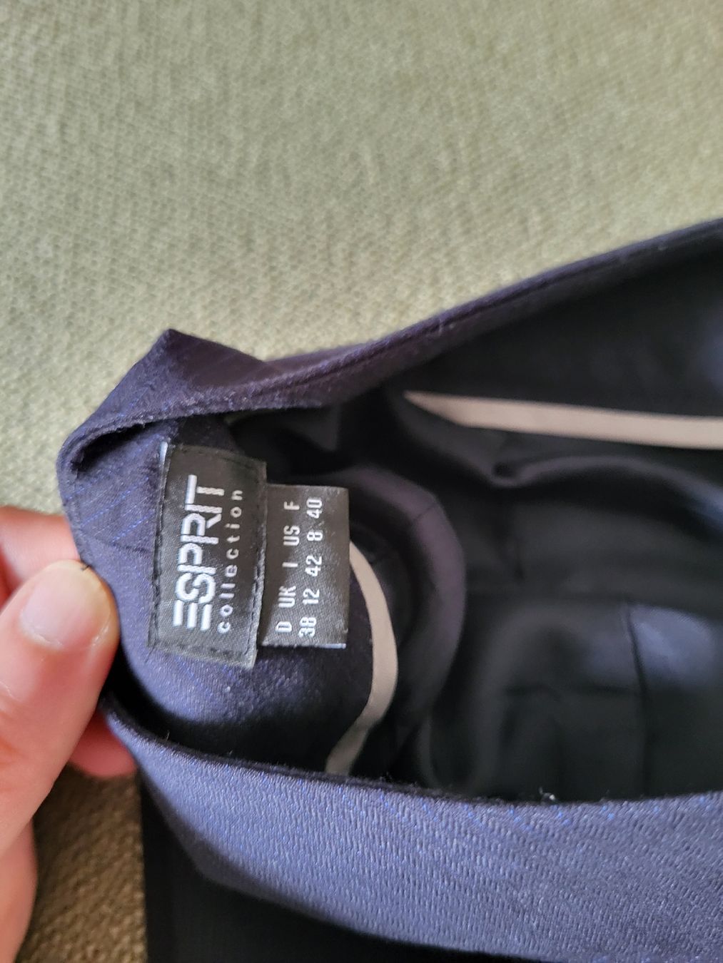 Esprit Ensembles & Tailleurs: Anzug ESPRIT Gr. 36 dunkelblau 2-teilig – Neuf (Voir description) à St.Gallen par Einstein87 6