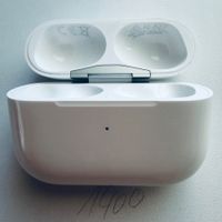 Original Apple Ladecase A2968 für AirPods Pro 2 Gen. USB-C