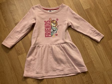 Skye Kleid Gr. 110/116