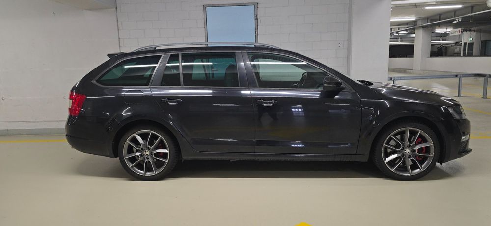 Skoda Automobili: SKODA Octavia Combi 2.0 TDI RS – Usato da Winterthur venduto da LTEAUTOMOBILE 4