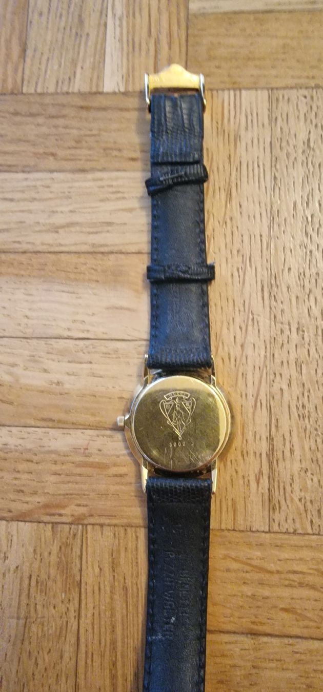 Gucci Orologi: Vintage Gucci Uhr – Usato da St. Gallen venduto da mania03 3